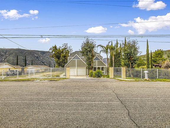 4th image of 950 Greenwood Ave