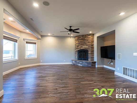 4th image of 3419 Appalachian Ave