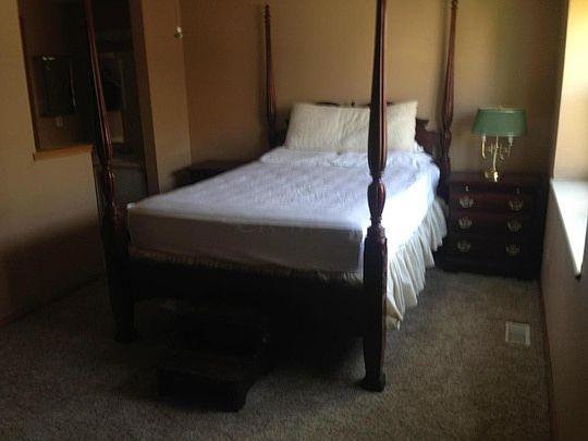 3rd image of 261 Eastwind Ct