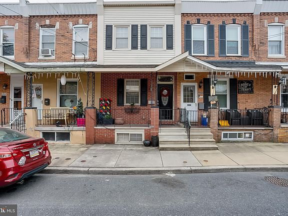 4th image of 1828 Gladstone St
