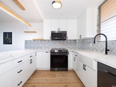 975 Ala Lilikoi St APT 503, Honolulu, HI, 96818
