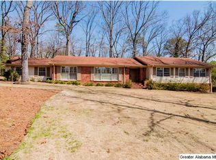 3401 Westbury Pl, Mountain Brook, AL 35223