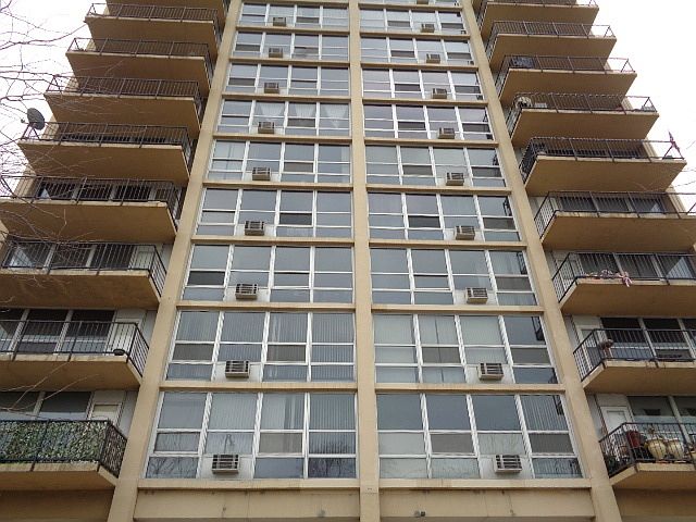 1st image of 6730 S South Shore Dr APT 403