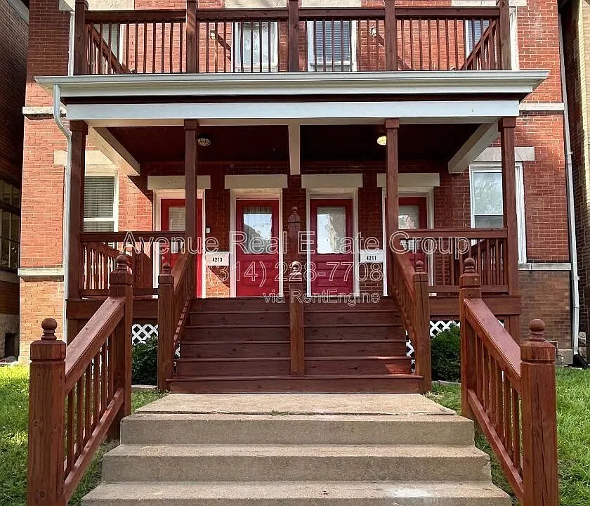 4211 Cleveland Ave