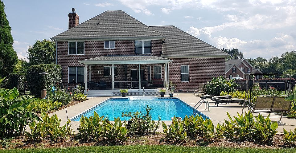 1st image of 111 Mandarin Dr