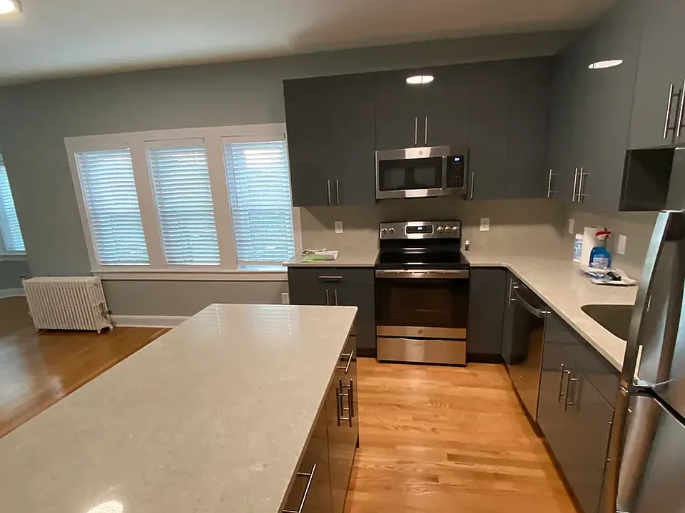 3 Englewood Ave #10