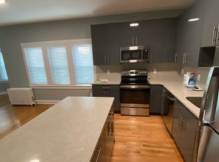 3 Englewood Ave APT 10, Brookline, MA 02445