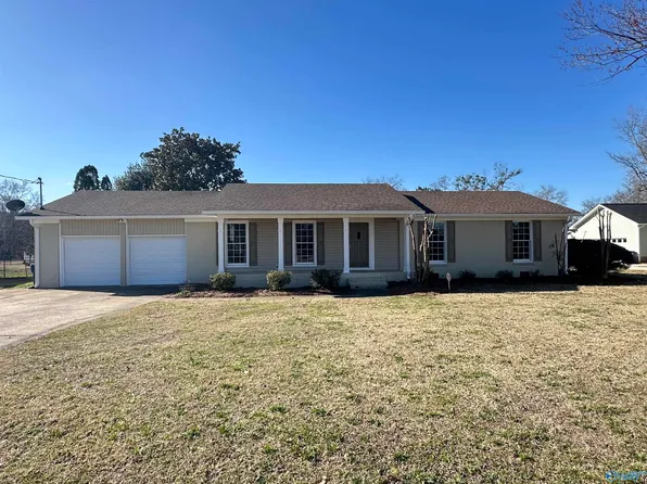 2640 Whorton Bend Rd, Gadsden, AL 35901