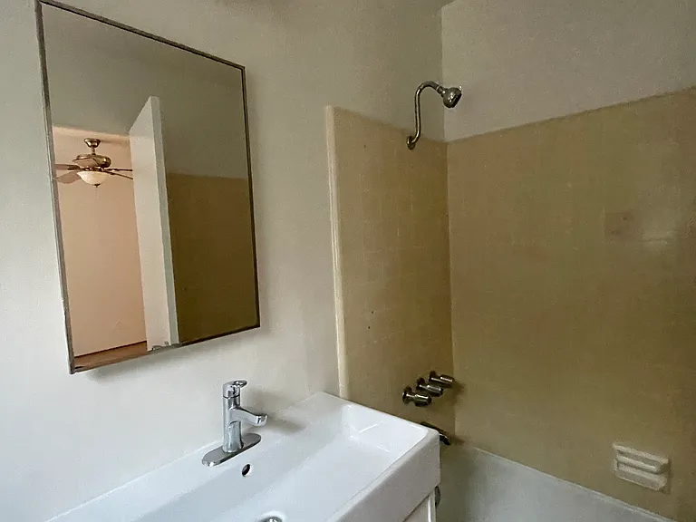 1516 Corinth Ave #3 — Photo 9
