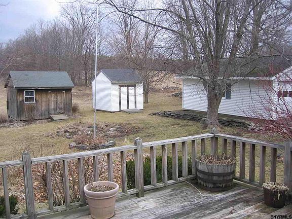 2nd image of 580 Knox Cave Rd
