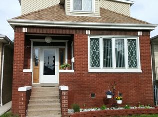 5151 S Luna Ave, Chicago, IL 60638