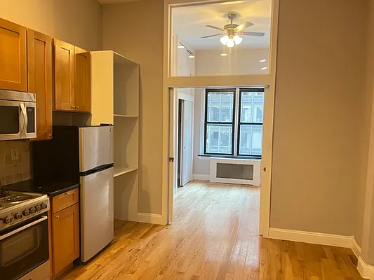 Rented by REAL New York | media 10