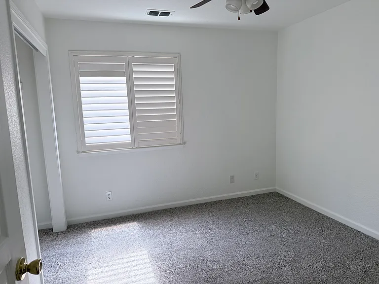 5606 Edgefield Way — Photo 13