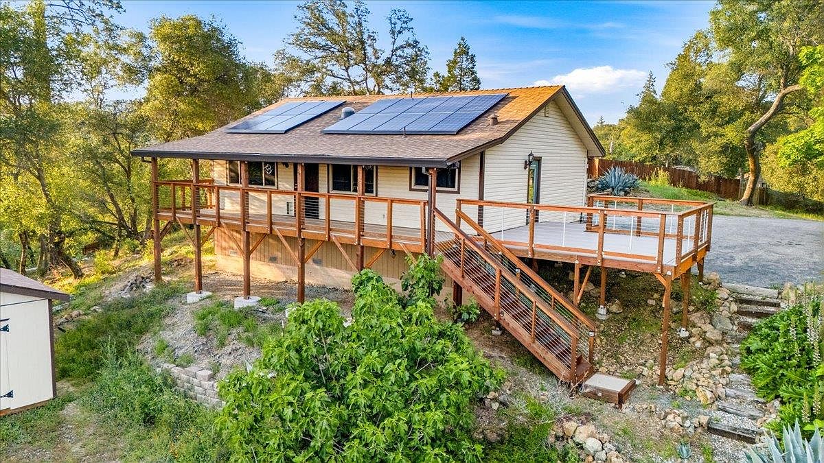 18572 Estrada Pl, Grass Valley, CA 95949 | MLS #226058312 | Zillow