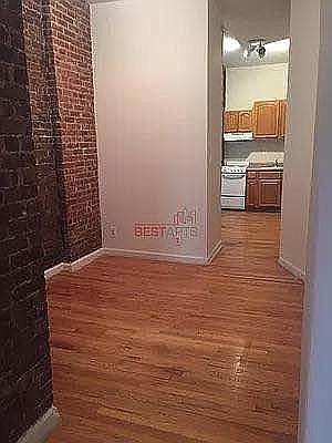 2nd image of 368 W 52nd St #5W