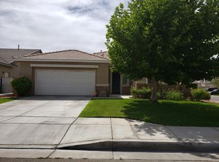 44547 Grove Ln, Lancaster, CA 93534