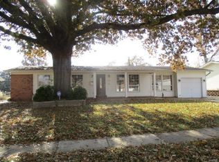 1350 Madison Ln, Florissant, MO