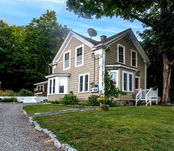 39 Sunnyside Ave, Holden, MA, 01520