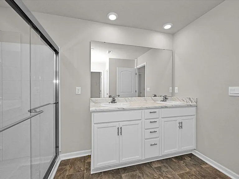 1108 Quail Hollow Rd — Photo 16