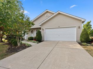 1902 Bonnie Brook Ln, Wentzville, MO 63385