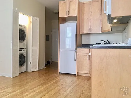 Rented by Halstead Real Estate | media 14