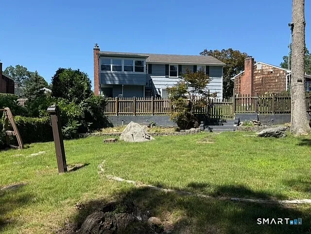 77 Valley View Rd — Photo 24