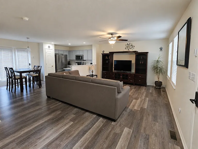 4363 S Independence St — Photo 28