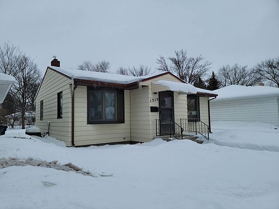3rd image of 1312 17th Ave S