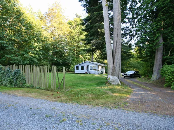 3735 Harmony Ln, Lummi Island, WA 98262