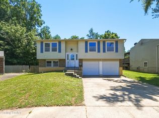 10902 Stitch Pl, Louisville, KY 40272