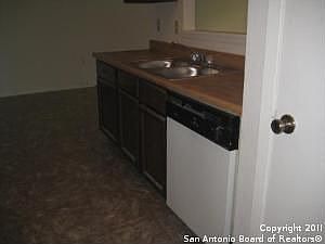 5th image of 5606 Apple Creek Dr