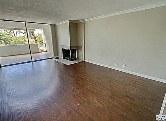 4th image of 761 Avocado Ave