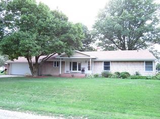 1200 Sunset Dr, Rock Falls, IL 61071