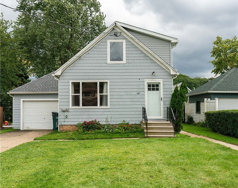 1st image of 447 Robinson St