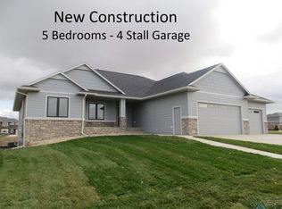 7308 S Burleigh Cir, Sioux Falls, SD 57108