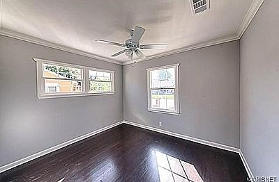5th image of 8028 Genesta Ave