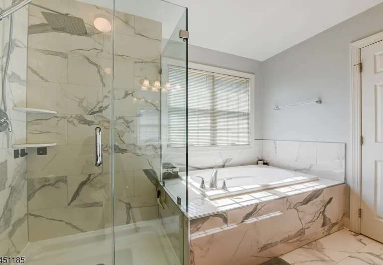 50 Bloomfield Ave #50 — Photo 16
