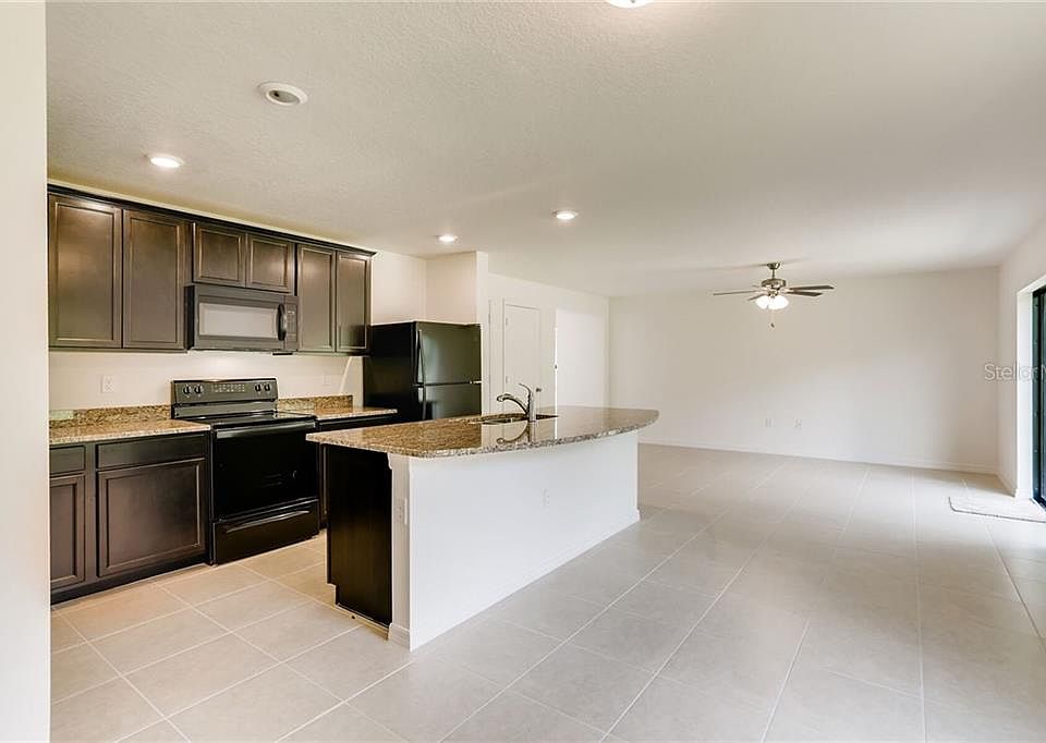 2nd image of 6720 Redbay Dr