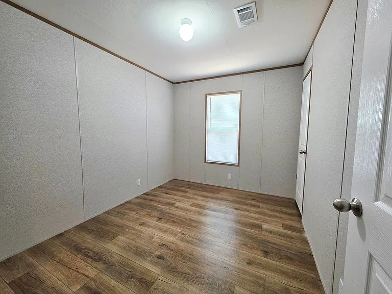 401 S Woodson St #10 — Photo 12