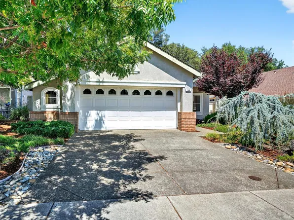 148 Porterfield Creek Drive, Cloverdale, CA 95425