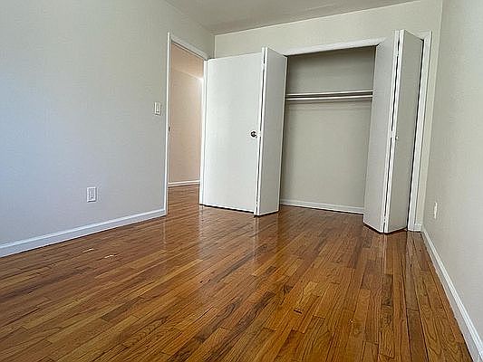 4th image of 47 Cooper St APT 3A