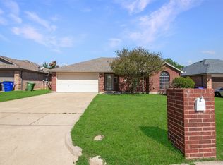 1620 Merritt Dr, Mansfield, TX 76063