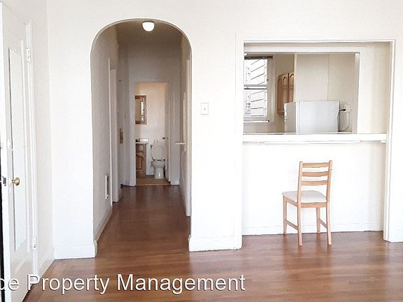 5th image of 516 Fell St APT 3