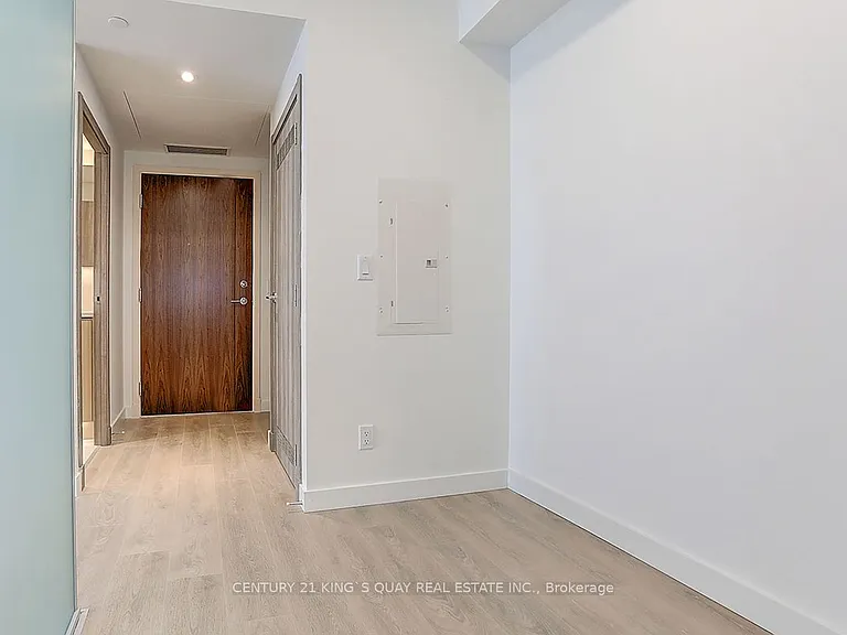 25 McMahon Dr #601 — Photo 29