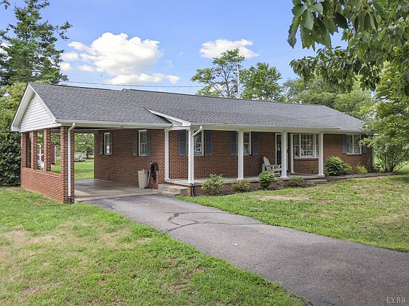 2nd image of 605 Vaden Dr
