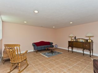 2108 Harbor Lndg, Springfield, IL 62712