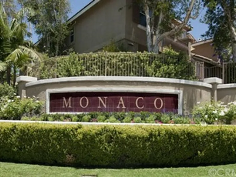 7886 E Menton Ave — Photo 3