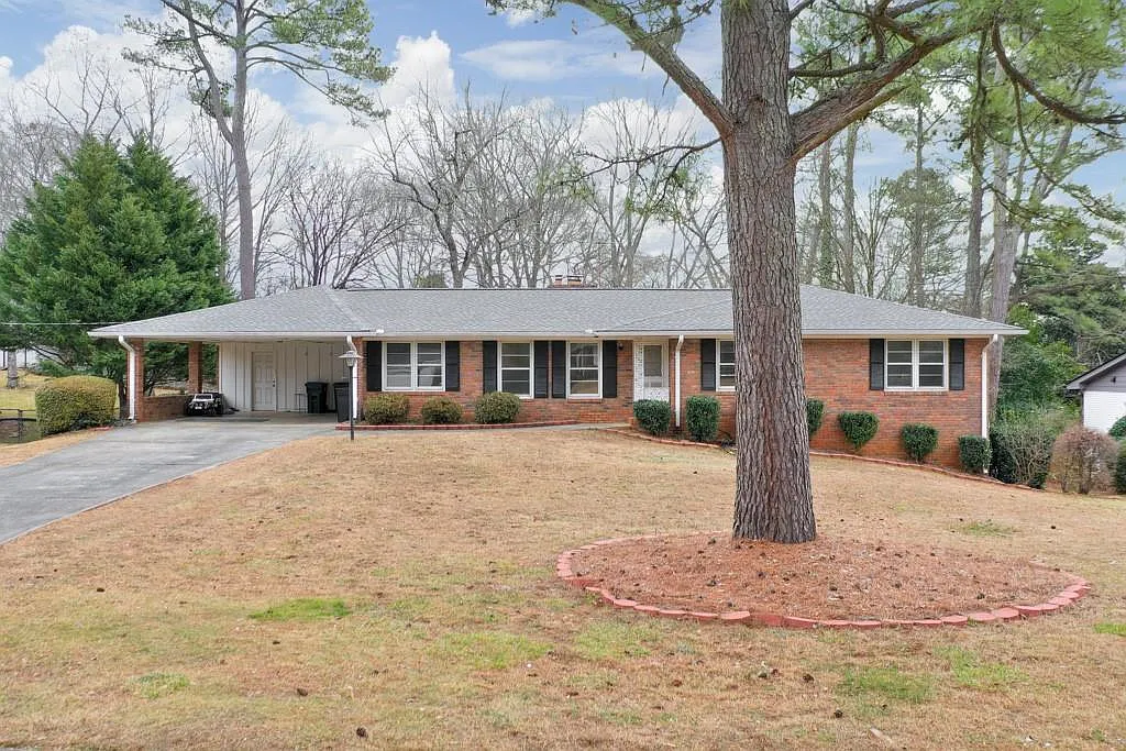 3 bed, 2.0 bath, 1491 sqft, $2,700 — Photo 1