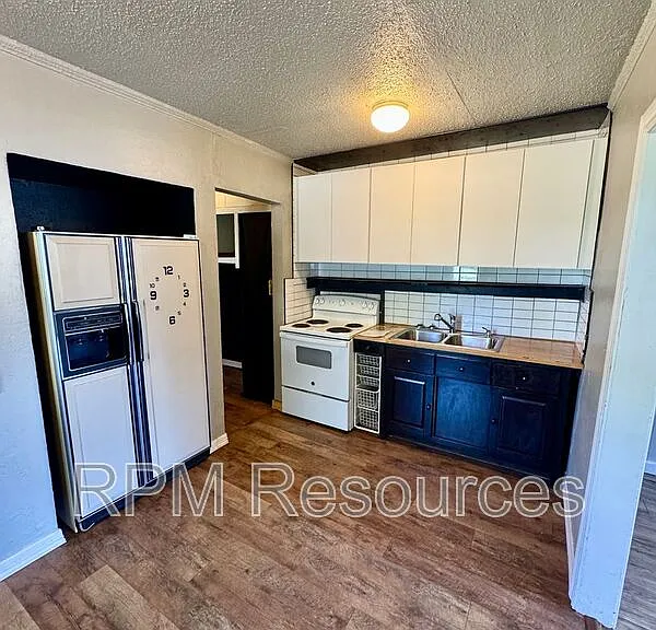 2943 W Pioneer Ave #2943 — Photo 8