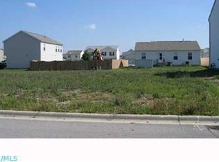 2532 Locksley Rd, Grove City, OH 43123